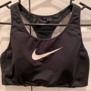 NIKE Dri-Fit Sports Bra